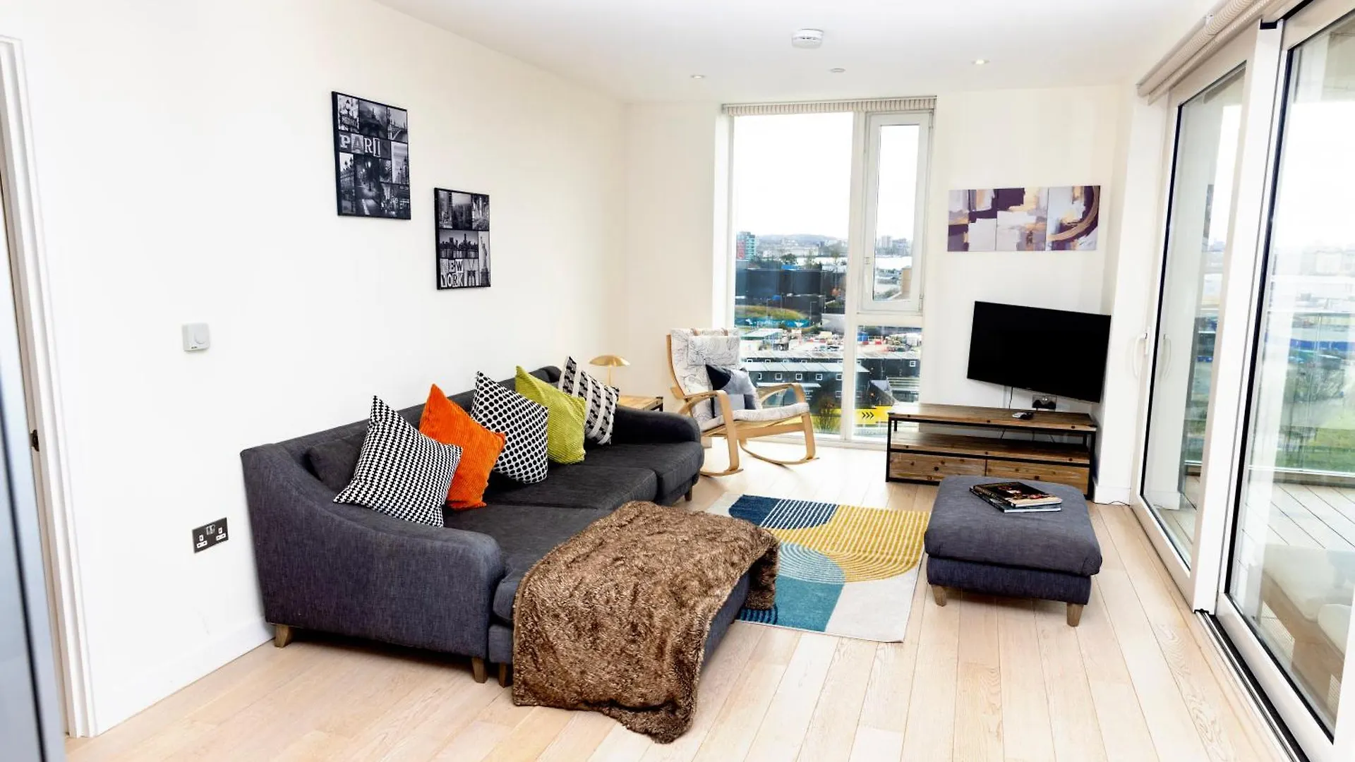 Su Casa-London Greenwich O2 Arena 2 Bed Flat 0*, ロンドン